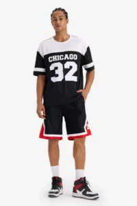 DeFacto Quick Drying Oversize Wide Fit Crew Neck Printed Athlete Short Sleeve T-Shirt - Image 2