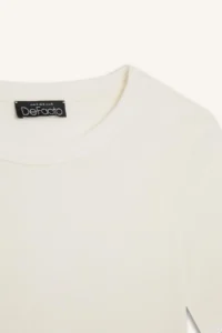 DeFacto Slim Fit Narrow Cut Crew Neck Basic Plain Ribbed Camisole Short Sleeve T-Shirt - Image 7