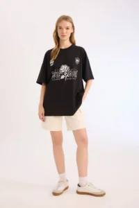 DeFacto Cool Oversize Wide Fit Crew Neck Short Sleeve T-Shirt - Image 2