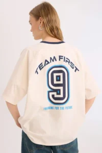 DeFacto Cool Oversize Wide Fit V-Neck Back Printed Short Sleeve T-Shirt