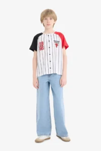 DeFacto NBA Chicago Bulls V Neck Back Printed Short Sleeve T-Shirt Boy - Image 2