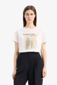 DeFacto Regular Fit Crew Neck Printed Short Sleeve T-Shirt - Image 4