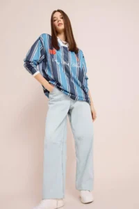 DeFacto Oversize Wide Fit Polo Neck Printed Jersey Fabric Long Sleeve T-Shirt - Image 2