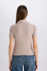 DeFacto Slim Fit Narrow Cut Polo Neck Ribbed Camisole Pocket Short Sleeve T-Shirt - Image 6