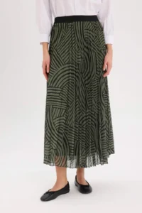 DeFacto Pleated Printed Chiffon Maxi Hijab Skirt - Image 4