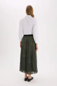 DeFacto Pleated Printed Chiffon Maxi Hijab Skirt - Image 6