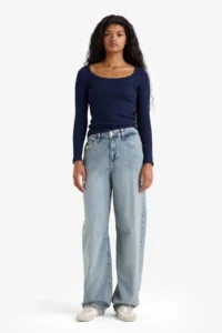 DeFacto Slim Fit Narrow Cut Round Neck Basic Plain Ribbed Camisole Long Sleeve T-Shirt - Image 2