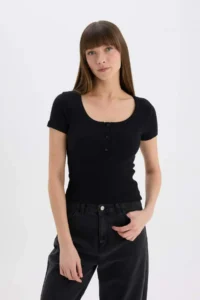 DeFacto Slim Fit Narrow Cut Round Neck Basic Plain Ribbed Camisole Short Sleeve Black T-Shirt E5781ax25sp - Image 4