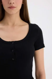 DeFacto Slim Fit Narrow Cut Round Neck Basic Plain Ribbed Camisole Short Sleeve Black T-Shirt E5781ax25sp - Image 5
