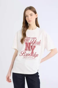 DeFacto 100% Cotton Oversized Printed T-Shirt - Image 4
