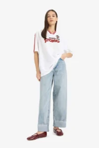 DeFacto Rolling Stones Oversize Wide Fit V-Neck Back Printed Short Sleeve T-Shirt - Image 2
