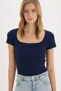 DeFacto Slim Fit Narrow Cut Round Neck Basic Plain Ribbed Camisole Short Sleeve Snap T-Shirt E6579ax25sp