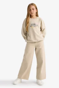 DeFacto Oversize Wide Fit Crew Neck Back Printed Sweatshirt Girl Child - Image 2