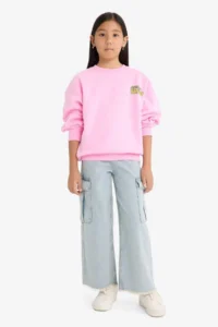 DeFacto Oversize Wide Fit Crew Neck Back Printed Soft Fuzzy Sweatshirt Girl Child - Image 2