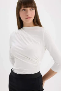 DeFacto Regular Fit Scoop Neck Basic Plain Crepe Half Sleeve T-Shirt - Image 8