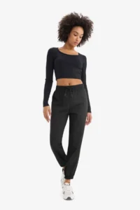 DeFacto Cropped Fit Crew Neck Sports Long Sleeve T-Shirt - Image 2