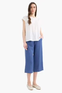 DeFacto Crew Neck Basic Plain Short Sleeve T-Shirt - Image 2