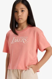 DeFacto NBA Los Angeles Lakers Loose Fit Crew Neck Short Sleeve T-Shirt Girls - Image 5