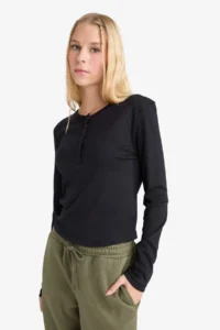 DeFacto Fitted Button Collar Ribbed Long Sleeve T-Shirt - Image 4