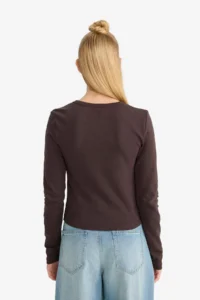 DeFacto Fitted Crew Neck Ribbed Long Sleeve T-Shirt - Image 6
