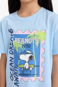 DeFacto Snoopy Relax Fit Crew Neck Short Sleeve T-Shirt Girl Child - Image 4