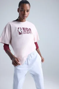 DeFacto 100% Cotton NBA Wordmark Oversize Wide Fit Crew Neck Athlete Short Sleeve T-Shirt