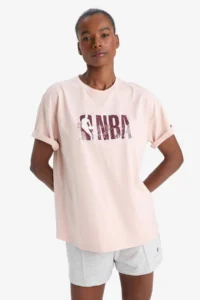DeFacto 100% Cotton NBA Wordmark Oversize Wide Fit Crew Neck Athlete Short Sleeve T-Shirt - Image 5