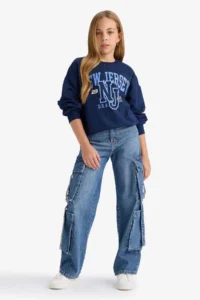DeFacto Relax Fit Crew Neck Printed Sweatshirt Girls - Image 2