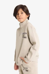 DeFacto Half Zippered Soft Furry Printed Sweatshirt Boy - Image 4