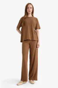 DeFacto Regular Fit Crew Neck Wrapped Short Sleeve T-Shirt - Image 2