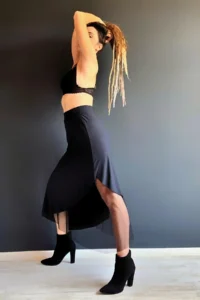 Quincey slit DOUBLE LAYER Tulle  Asymmetric Skirt - Image 4