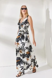 Olalook Women's Black Floral Double Breasted Belted Maxi Textured Knitted Dress - Image 4