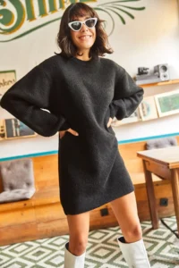 Olalook Women's Black Crew Neck Balloon Sleeve Soft Textured Knitwear Tunic Dress - Image 3