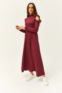 Olalook Women's Plum Shoulder Decollete Lycra Maxi Flared Dress - Image 3