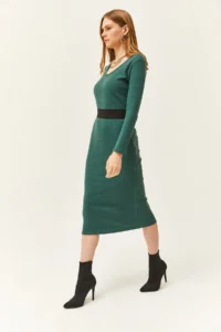 Olalook Women's Green Pool Neck Thick Ribbed Midi Dress - Image 3