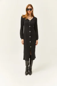 Olalook Women's Black V-Neck Buttoned Thick Ribbed Midi Dress - Image 3