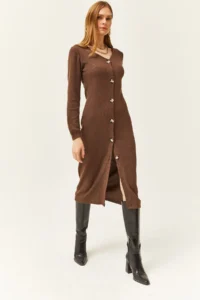 Olalook Women's Brown V-Neck Buttoned Thick Ribbed Midi Dress - Image 3