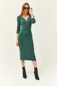 Olalook Women's Green V-Neck Zippered Thick Ribbed Midi Dress - Image 2