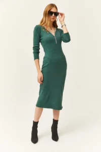 Olalook Women's Green V-Neck Zippered Thick Ribbed Midi Dress - Image 3
