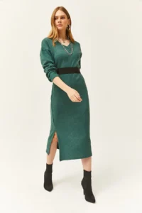 Olalook Women's Green V-Case Side Slit Thick Corduroy Dress - Image 7
