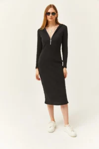 Olalook Women's Black Zippered Hooded Thick Ribbed Midi Dress - Image 2