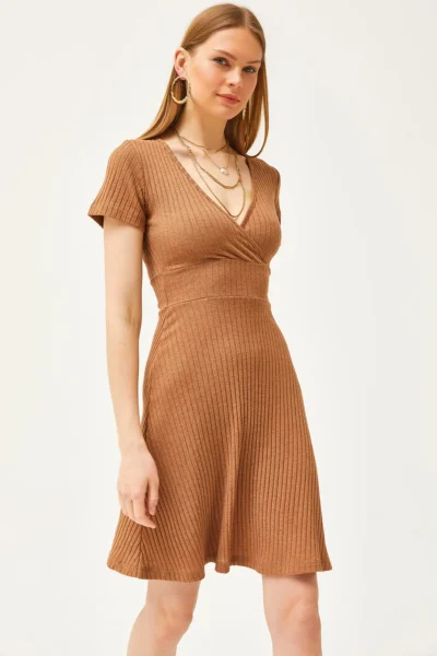 ELB-19002059-BROWN_1