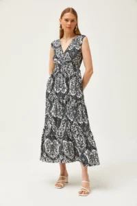 Olalook Women's Shawl Black Double Breasted Collar Patterned Maxi Knitted Dress - Image 2