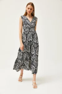 Olalook Women's Shawl Black Double Breasted Collar Patterned Maxi Knitted Dress - Image 5