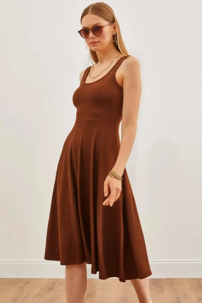 ELB-19002152-BROWN_1