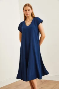 Olalook Women's Navy Blue V-Neck Woven Viscose Casual Dress - Image 4
