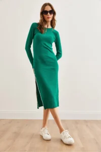 Olalook Women's Emerald Green Flexible Midi Dress with Deep Zipper Slit on the Side - Image 2