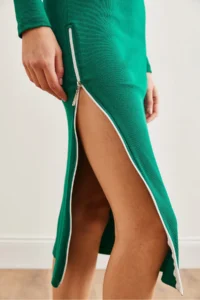 Olalook Women's Emerald Green Flexible Midi Dress with Deep Zipper Slit on the Side - Image 5
