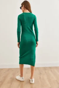Olalook Women's Emerald Green Flexible Midi Dress with Deep Zipper Slit on the Side - Image 6