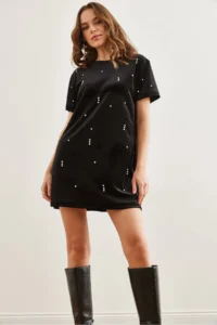 Olalook Women's Black Stone Detailed Crew Neck Mini Velvet Dress - Image 3